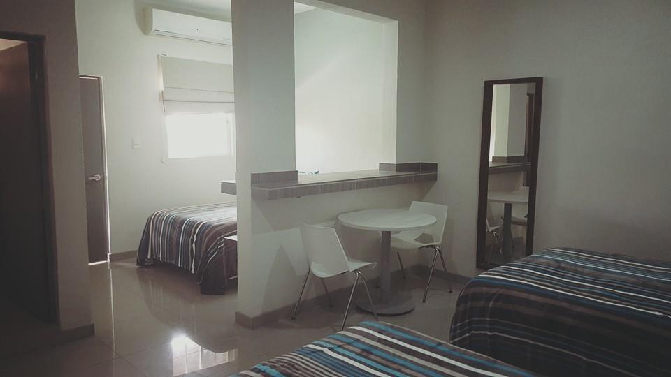 Suites Del Mar 시우다드 델 카르멘 외부 사진