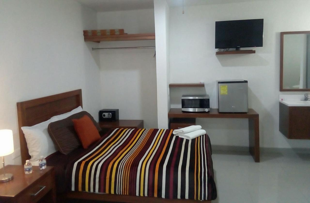 Suites Del Mar 시우다드 델 카르멘 외부 사진