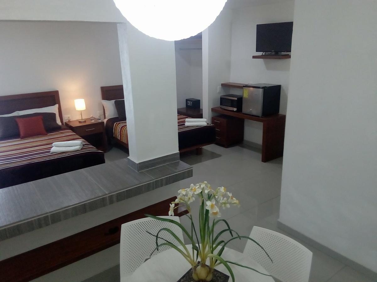 Suites Del Mar 시우다드 델 카르멘 외부 사진