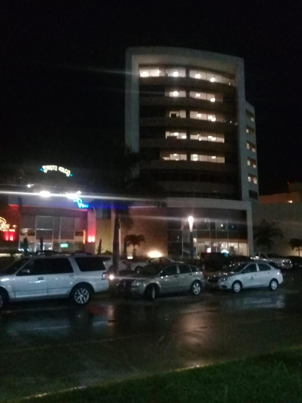Suites Del Mar 시우다드 델 카르멘 외부 사진